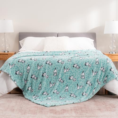 Image of Berkshire Blanket Peanuts VelvetLoft Cute Character Snoopy Plush Blanket,Snoopy Springtime Floral Dance Large Blue,Full /Queen 90 in x 90 in (Official Peanuts Product)