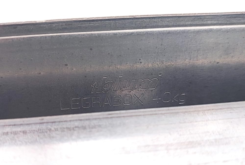 Coppia guida per cassetto LEGRABOX con Blumotion S, portata 40 Kg Blum - 300 mm