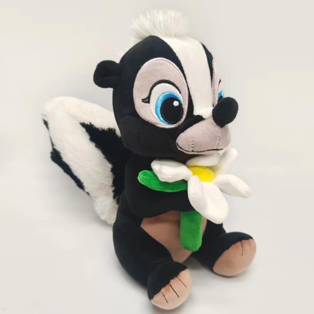 Flower The Skunk Holding Bouquet 9Inches Soft Stuffed Plush Toy