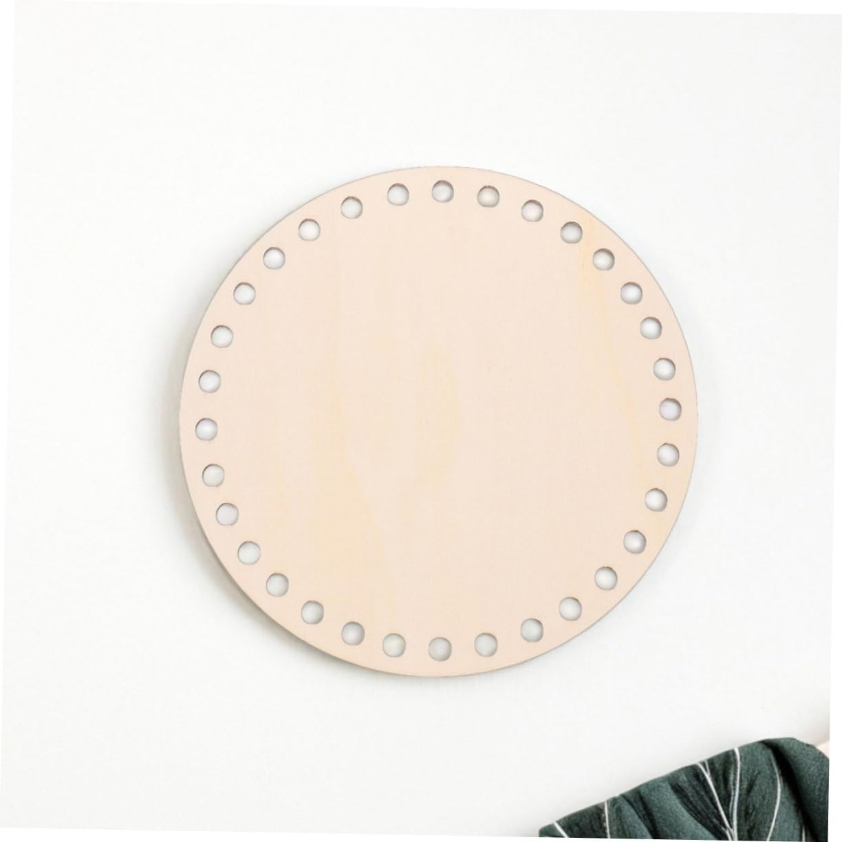 Housoutil 4pcs Wooden Crochet Basket Base Frames for DIY Embroidery Cross Stitch and Craft Projects Versatile Wood Hoops for Easy Setup and Multiple