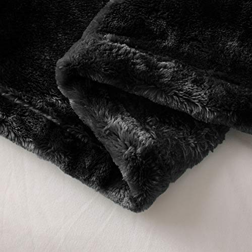 Whale Flotilla 480GSM Faux Fur Throw Blanket, Extra Large Warm Fluffy Throw Blanket for Couch, Bed, Traveling, Camping, 50x70 Inch, Grey - Thumbnail 3
