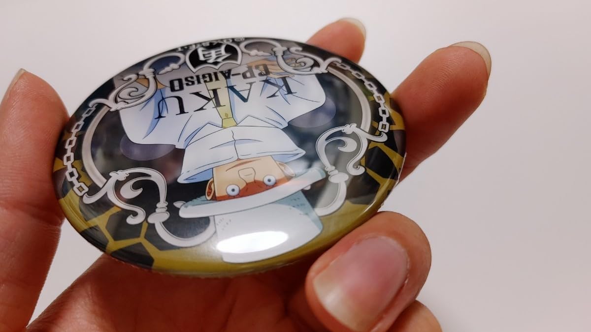 Amazon.co.jp: or カク ワンピース 麦わらストア限定 輩 缶バッジ 第24