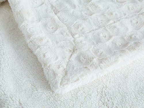 Dada Bedding Luxury Throw Blanket - White Roses Faux Fur W/Sherpa Backside - Soft Warm Plush Luxe Fleece - Queen | 90" X 90" #TOP2