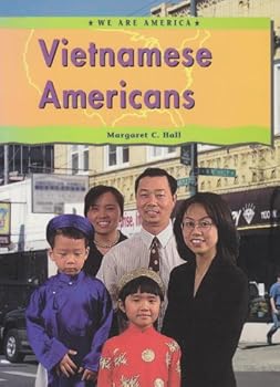 Paperback Vietnamese Americans (We Are America) Book