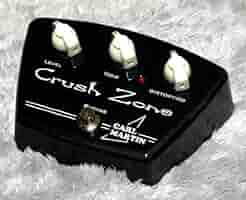 ★☆CARL MARTIN   CRUSHZONE エフェクター Amazon | 【 並行輸入品 】 Carl Martin (マーティン) Crush