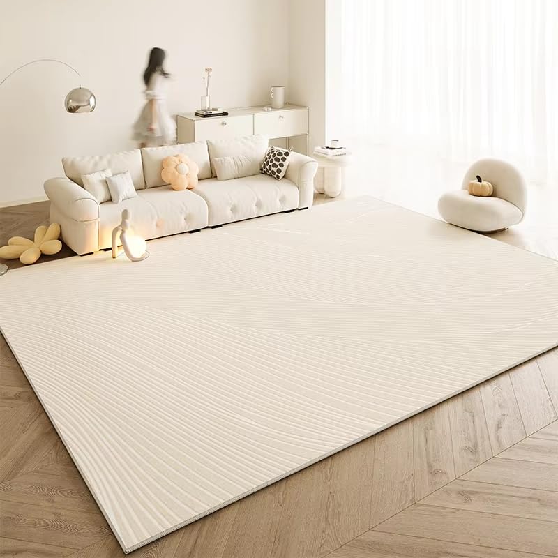 Tapis doux crème antidérapant idéal pour réchauffer le sol du bureau