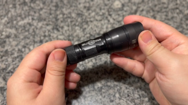 Watch SureFire E1B Backup-MV Flashlight REVIEW on Amazon Live