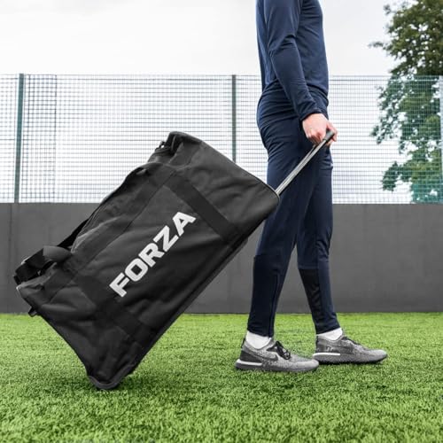 Bolsas de equipamiento de fútbol FORZA para días de partido y vestuario