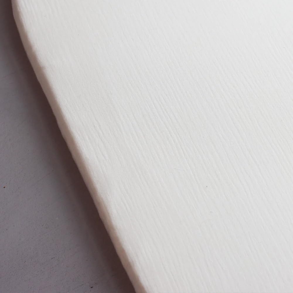 LIINI® Babywiege mit Moseskorb – sanfte Wiegebewegung, handgehäkelt, nachhaltiges Holzgestell, inkl. Matratze & Zubehör – ab Geburt bis 9 kg – Farbe Cream