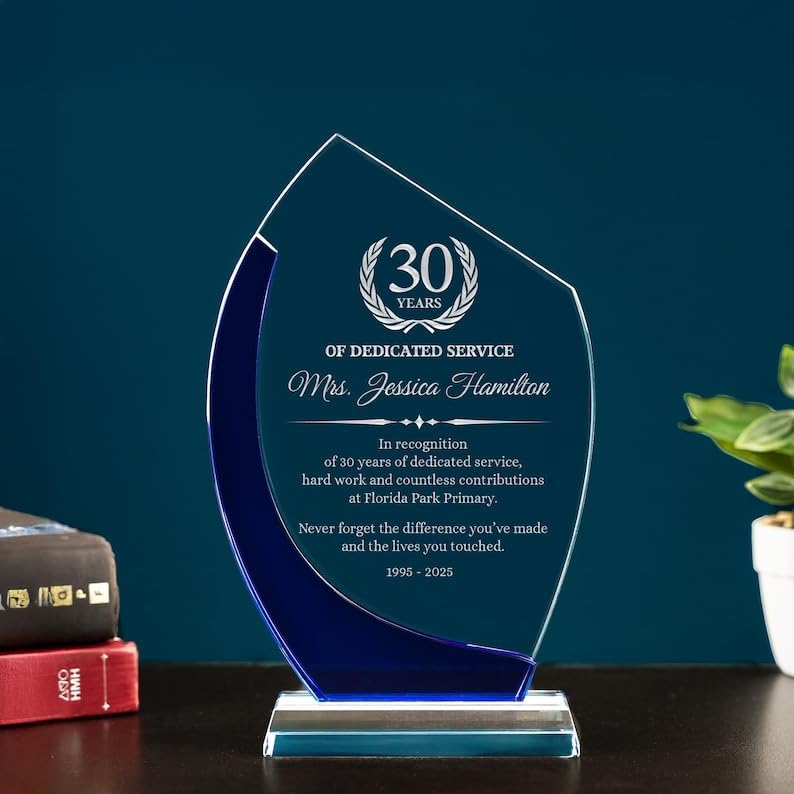 Personalized Employee Appreciation Award, 9.5" Glass Trophy & Appreciation Plaque - Engraved Gift for Employee Recognition, Retirement Gift for Boss, Co Worker