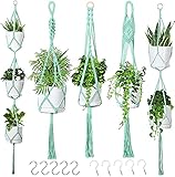 AHORRE ESPACIO: Estas 5 macetas colgantes de macramé con estilo diferentes son un regalo maravilloso para inauguración de la casa, bodas y todas las ocasiones. Ahorra espacio en los estantes y puede embellecer cualquier espacio de esquina interior / exterior.