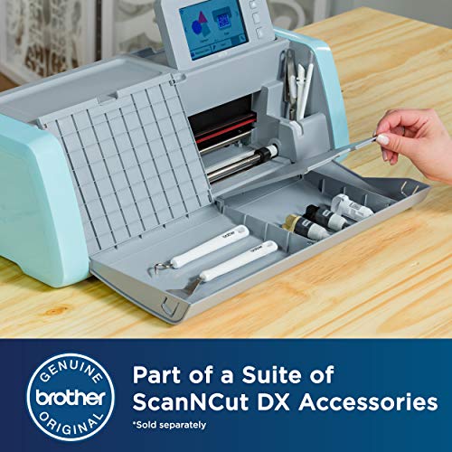 Brother ScanNCut DX Thin Fabric Auto Blade CADXBLDQ1, Zubehörklinge für Brother Schneidemaschinen, schneidet Stoffe 0,25–0,5 mm dick, zum Quilten von Teilen, Applikationen und mehr