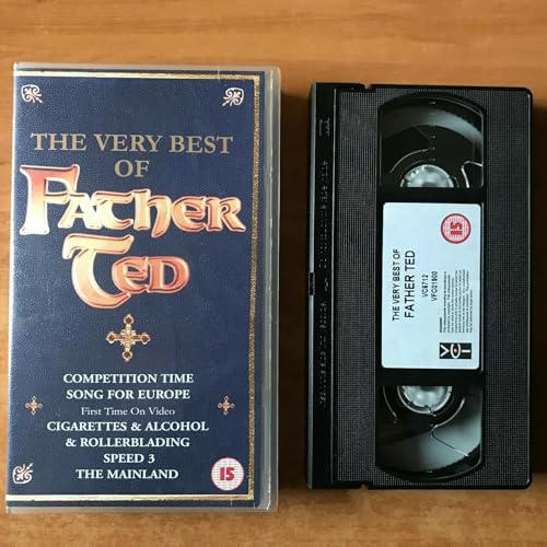 Preisvergleich Produktbild Father Ted [VHS]