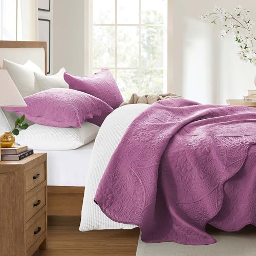 IR Imperial Rooms Queen Quilt Bedding Set Size (90" x 96") + 2 Pillow Shams (20" x 26"+ 2") - 3 Pcs All Season Lightweight Reversible Microfiber Coverlet Floral Embossed Quilt Bedspread (Purple)