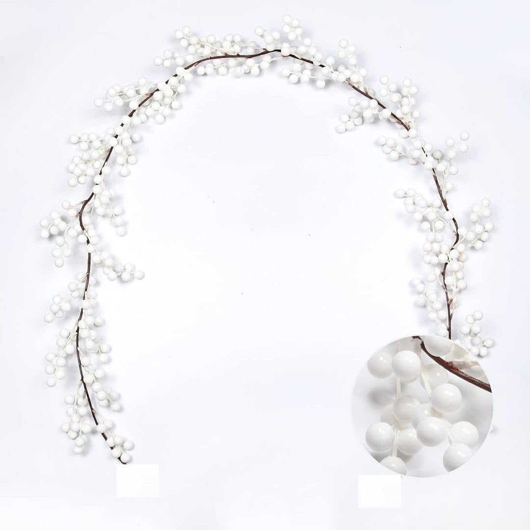 SIHIYA LIFE White Berries Christmas Garland with Beautiful Berries | Winter Garland for Door, Mantel, Fireplace, Table Runner Centerpiece Decor, for themed Events | Gifting