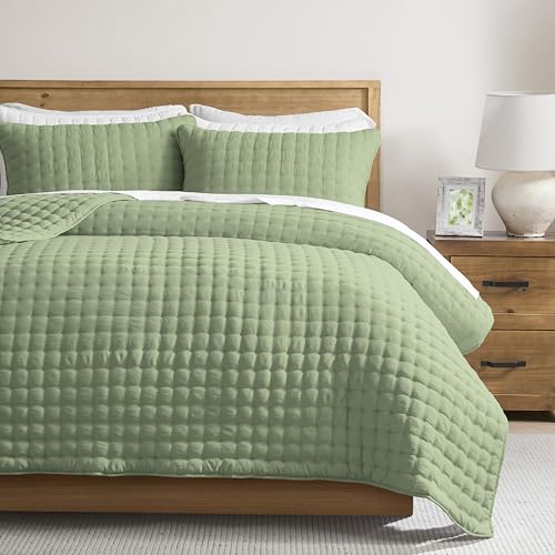 Image of WDCOZY Cloud Soft Quilt Set, Oversized King Size, Sage, 116x106 inches