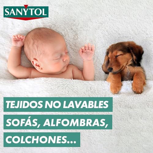 Manta con un bebé y un cachorro, promoviendo el uso de Sanytol en tejidos no lavables