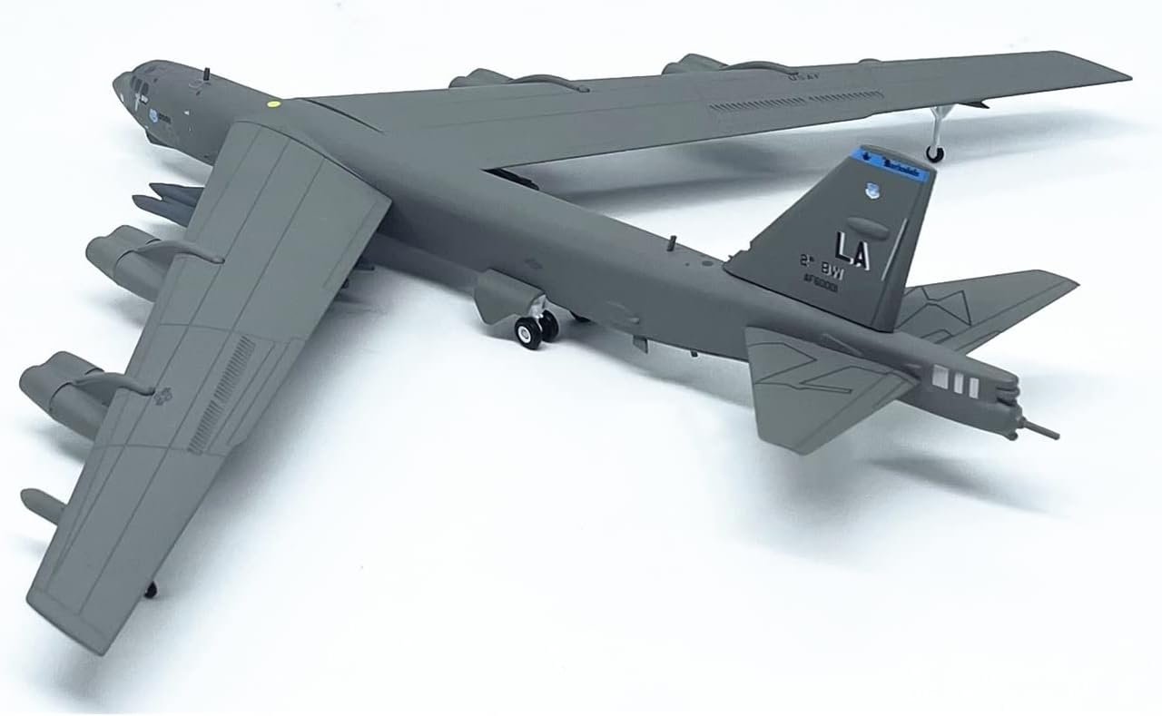 1 200 for B-52 Strategic Bomber Semi Alloy Simulated Finished Trim of Aircraft Model Desktop Decoration Hobby Playgame Kit