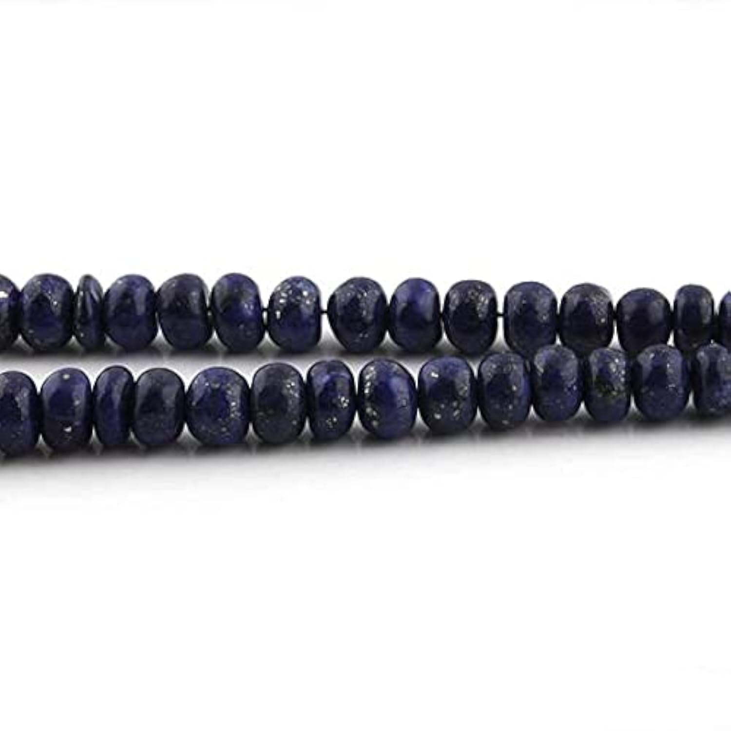 Lapis lazuli perles précieuses bleues pour créer des bijoux chargés d'histoire et d'énergie