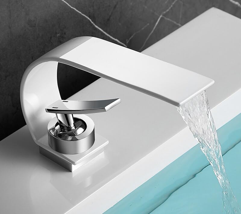 Mitigeur de salle de bain cascade blanc pour une ambiance spa moderne