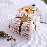 Mantente abrigado y cómodo mientras pasas el rato en casa, ahorrando costos de calefacción debido a las frías noches de invierno.