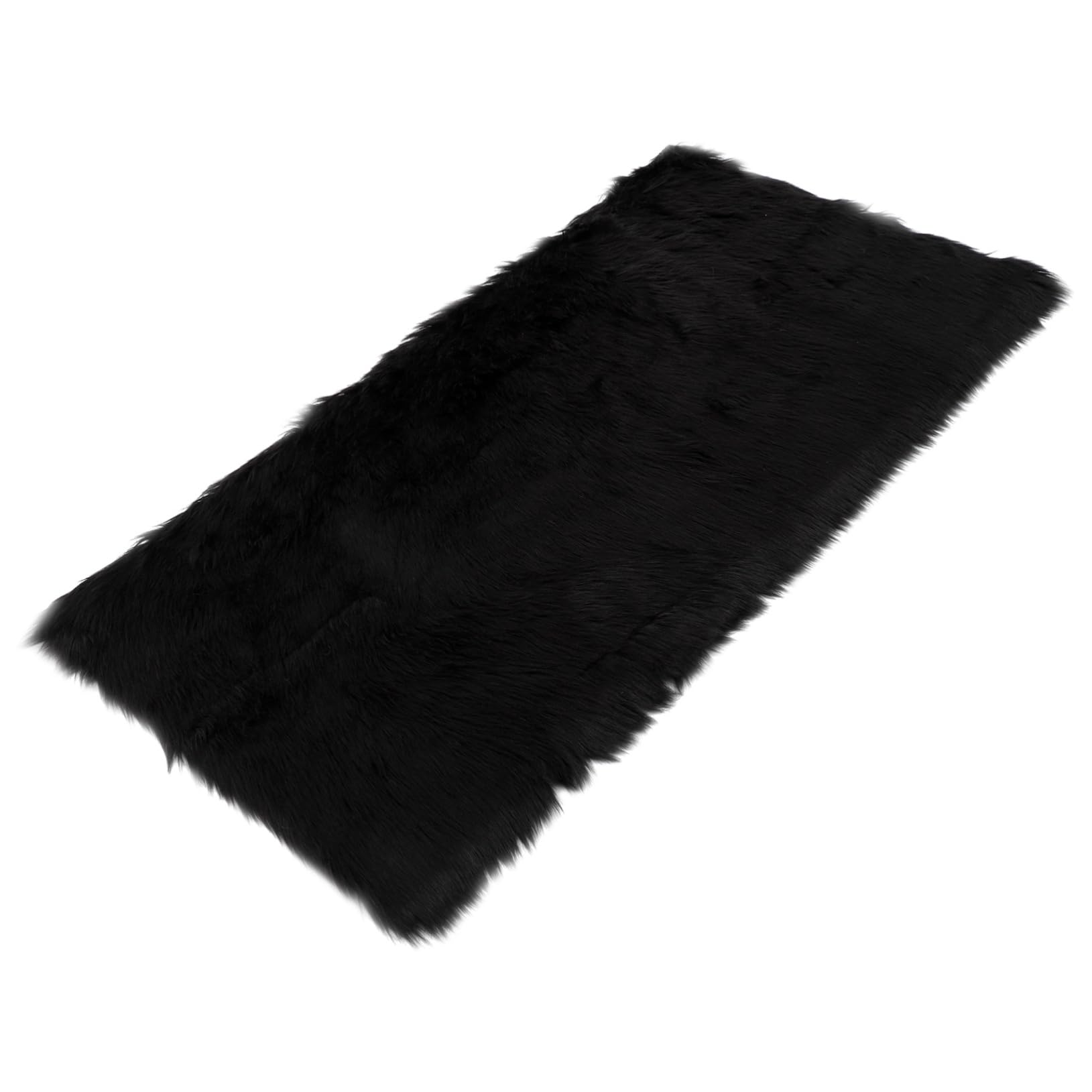 Tapis moelleux pour salon fini les pieds froids sur le sol