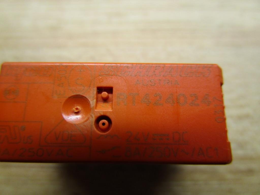 TE CONNECTIVITY / SCHRACK RT424024 POWER RELAY, DPDT, 24VDC, 8A, PC BOARD