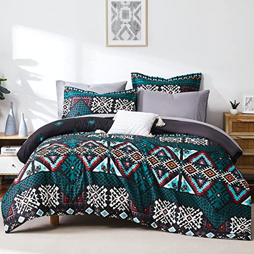 CASAAGUSTO Queen Comforter Set, 8 Pieces Dark Green Boho Comforter Set, Microfiber Cozy Bohomian Bedding Set with Decor Pillow, Lightweight Breathable for All Seasons