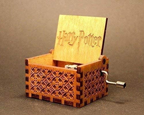 UspotUshop Wood potters hand cranked music box, Multicolour