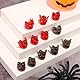 Lyreh 60stk Mini Enten Halloween, 12 Stile Lustiges Halloween Enten Miniatur Ornament aus Kunstharz Winzige Leuchtende Teufelsenten Dekoration für Zuhause Schreibtisch Kuchen und Mottopartys