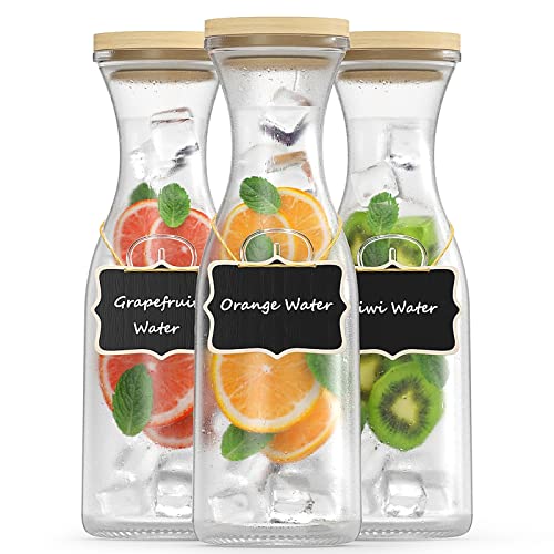 Polegas Lot de 3 carafes en verre de 1 litre avec couvercle, pichet à eau plus épais et plus solide en verre pour boissons, bouteille en verre, carafe à vin, carafe avec 2 étiquettes en bois Cover
