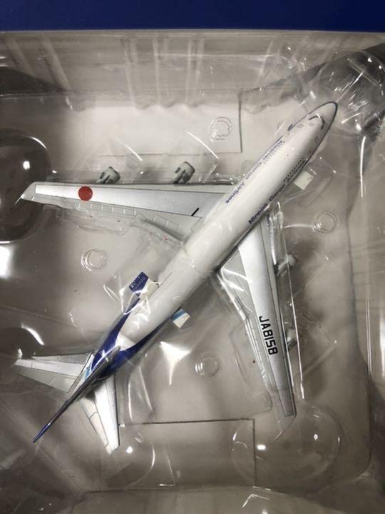 NCA B747-400F型 成田空港 210番スポット ジオラマセット NCA B747-400F型 成田空港 210番スポット ジオラマセット