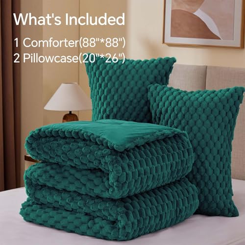 Image of BEDELITE Fluffy Queen Comforter Set - Dark Green Fleece Soft Comforter for Queen Size Bed, Luxury Warm Bedding Set for Winter, Fuzzy Bed Set 3 Pieces (1 Comforter, 2 Pillowcases)