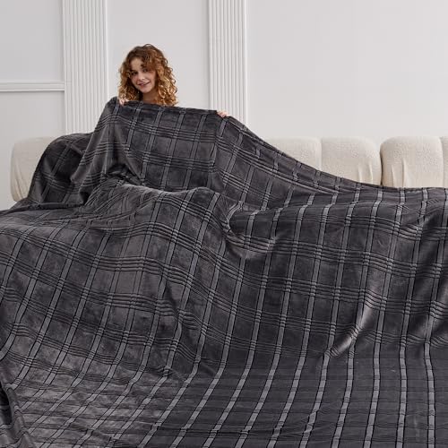 Oversized King Fleece Blanket 120x120 Inches, Seamless Soft Cozy 3D Jacquard Flannel Blanket 10'x10' Extra Large for Bed, Sofa, Couch, Travel & Camping, California King Throw, Dark Grey