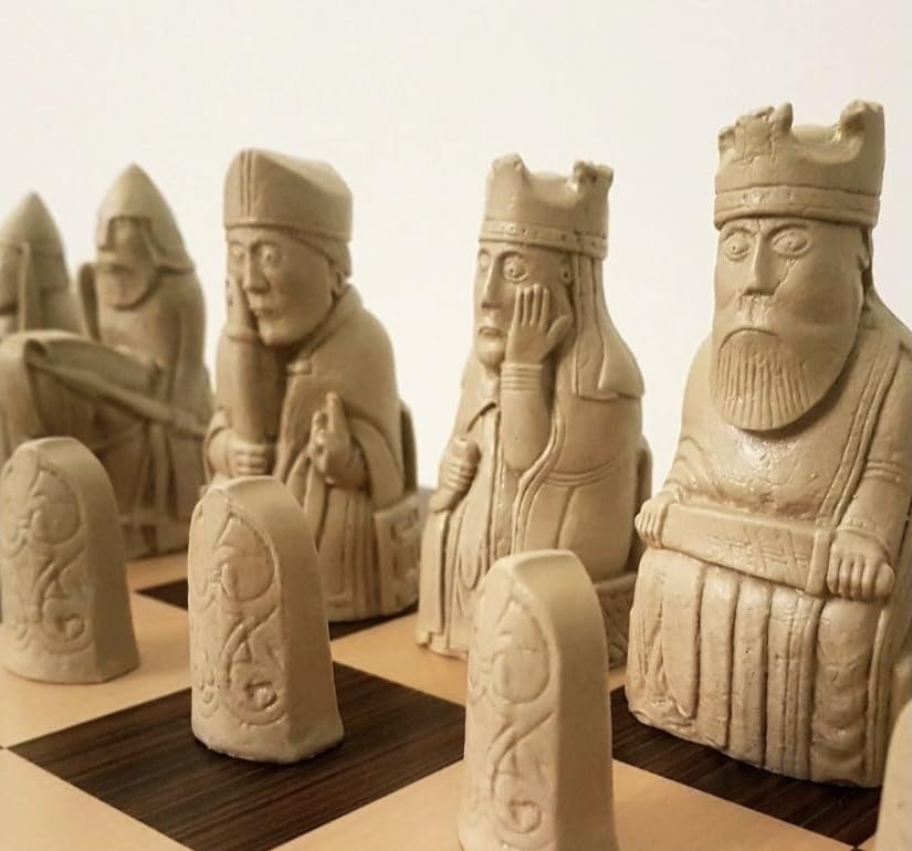 Beautifully sculptured Isle of Lewis chess set chessmen game pieces