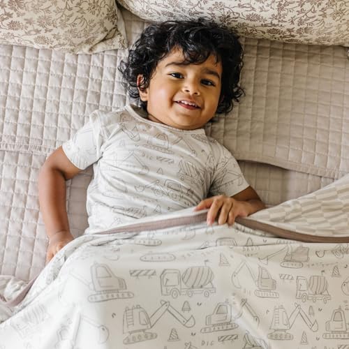 Image of Copper Pearl Jumbo 3-Layer Baby Blanket: Soft Baby Quilts for Boys and Girls | Breathable, Cozy, Toddler Blanket | Baby Quilt for Newborns | 46x46 Premium Polyester /Rayon | Gage