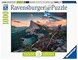Die Ravensburger Puzzle-Qualität auf einen Blick: Formenvielfalt durch handgefertigte Stanzmesser, passgenaue sowie knickstabile Puzzleteile, reflexfreies Puzzlebild durch Naturleinenprägung, hergestellt aus recycelter Pappe