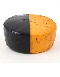 Kit Queijos Mineiros, Canastra, Parmesão e Tilsit, 500g, Artesanal de Minas Gerais