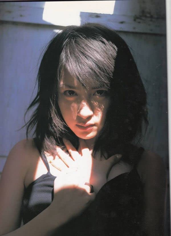 A4093 奥菜恵 写真集 ESCAPE 20歳のメモリアル写真集 帯付き 初版 撮影：