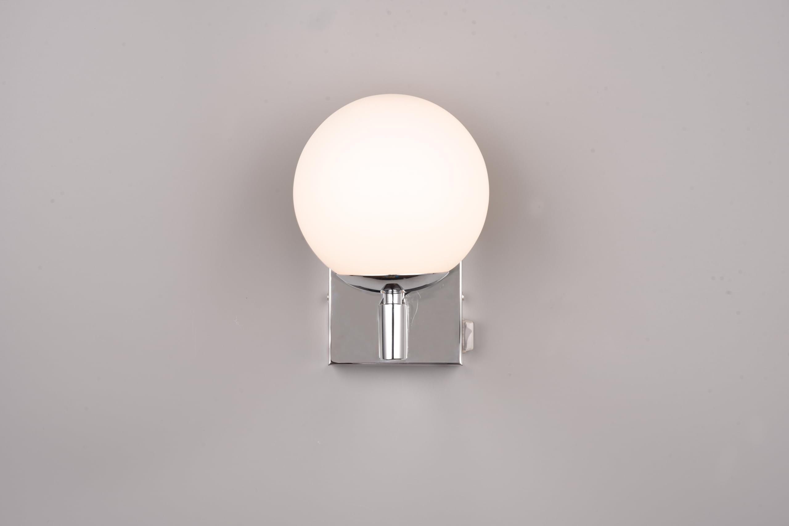 Trio Leuchten Applique Salle de bain Kula 284270106 Métal Chrome Verre Blanc E14