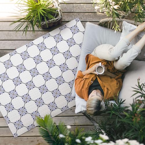 Tapis de sol vinyle imperméable pour rénover facilement un sol de terrasse fatigué - 3