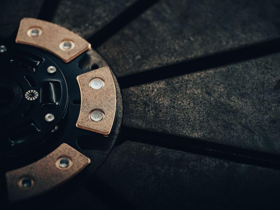 Stage 3 Clutch Kit (1MS) Compatible with BMW 328i 1999-2000 2.8L DOHC 4 Door Only RWD Includes Lightened Flywheel