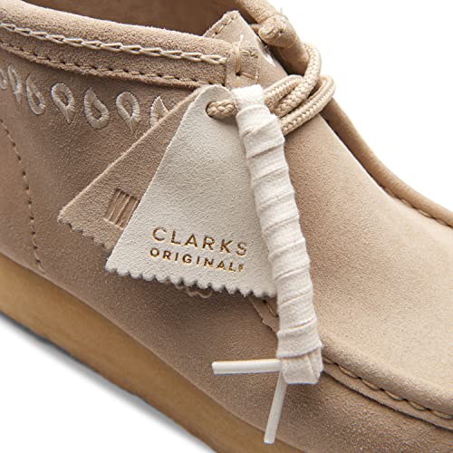 Image of Clarks Womens Wallabee Suede Fringe Lace Up Flats