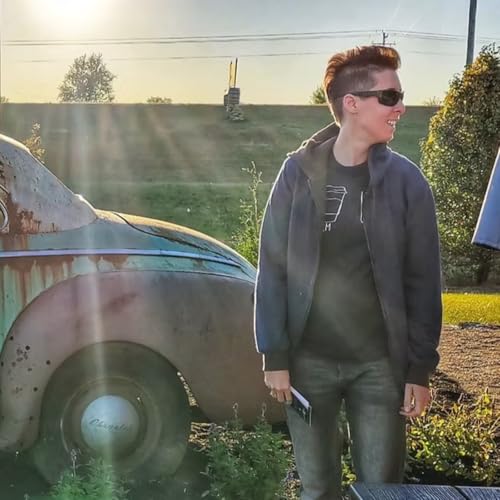 67 - Spotting and Avoiding Scams in a Digital Age, with host Judy Raper cover art