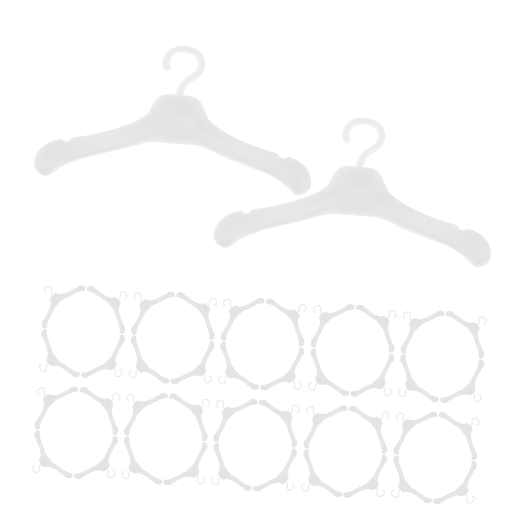 Abaodam 50Pcs Doll Clothes Hangers Miniature Plastic Hangers for Organizing Doll Outfits Lightweight Closet Storage Accessories for Dollhouse Decoration and Display