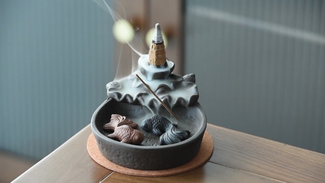 Psychic Reader YOKOオリジナル芳香剤×3ソルト×2 Amazon.com: Backflow Incense Holder Burner Lotus Goldfish Pond