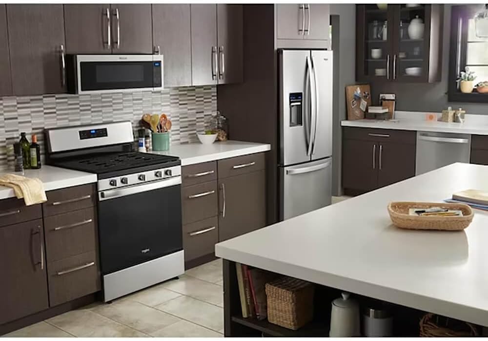 Whirlpool 30 Inch French Door Refrigerator with 19.7 Cu. Ft. Capacity, Internal Ice Maker, Water Dispenser, Spill-Proof Glass Shelves, EveryDrop® Filtration and Fast Cool: Stainless Steel