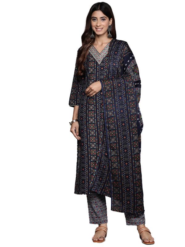 Varanga Womens V-Neck Straight Kurta Set With Pants & Dupatta  Chic Ethnic Wear For Weddings, Festivals & Special Occasions (Sss_Vskd32128-Xxl)