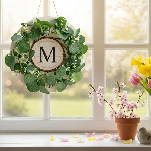Couronne d'eucalyptus artificielle avec lettre initiale M déco murale printemps été