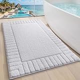 LUMI weicher Badematte, rutschfest Badezimmerteppich, saugfähiger Mikrofaser Badteppich, maschinenwaschbar schnelltrocknend Badvorleger für Badewanne, Dusche, Weiß, 60 x 90 cm